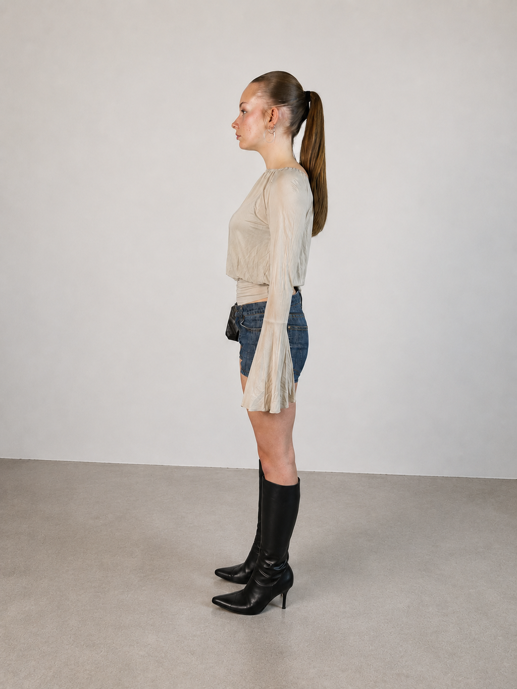 Off-the-shoulder blouse Beige upcycling collection