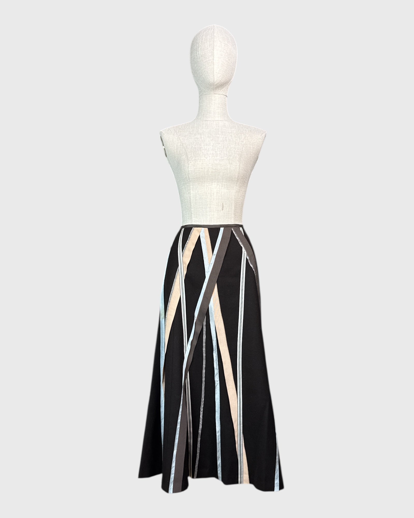 Jupe longue 100% laine Planet, taille 8,